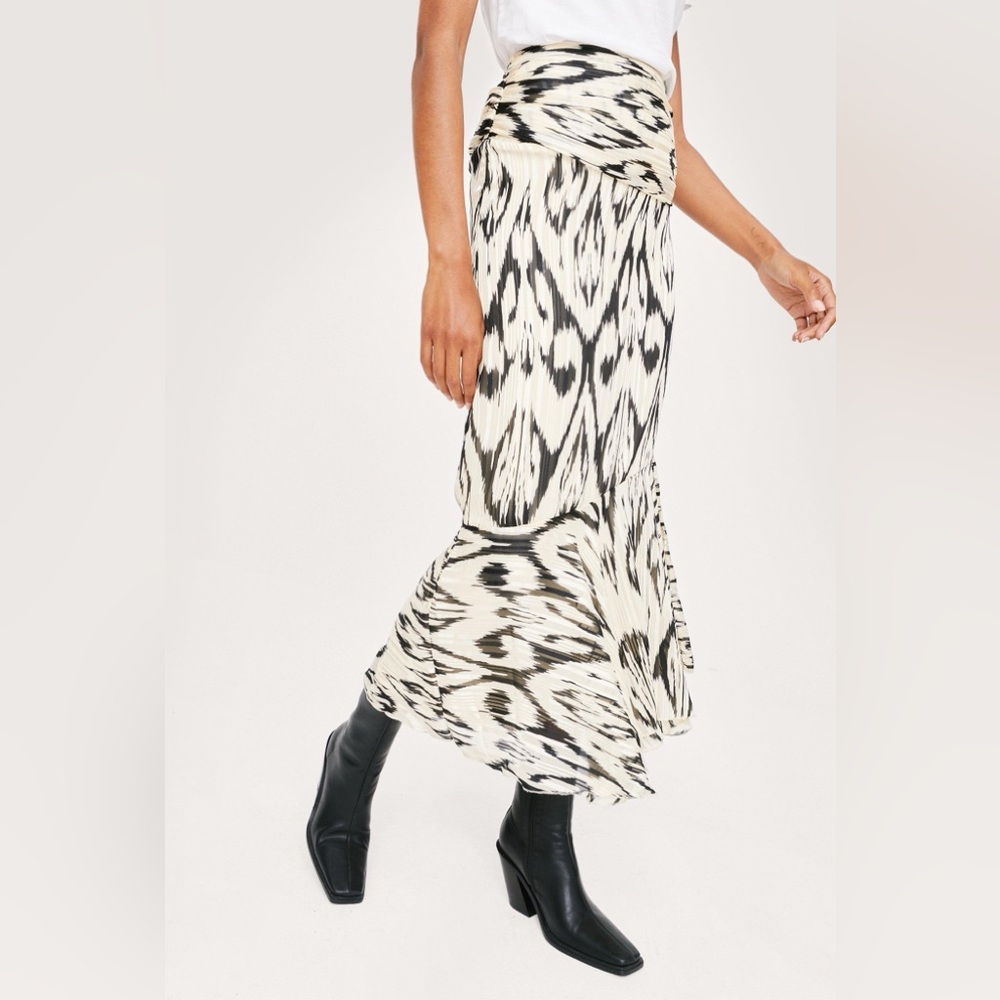 Nasty Gal Printed Chiffon‎ Midi Skirt Sz 6